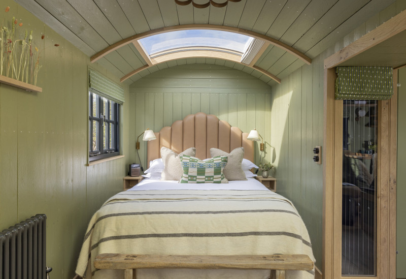 Bed in the shepherd hut