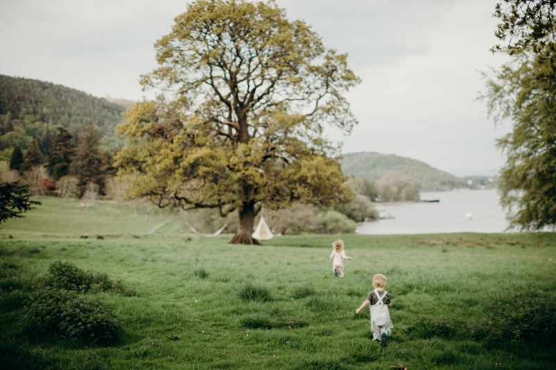 Family stays at Another Place, The Lake