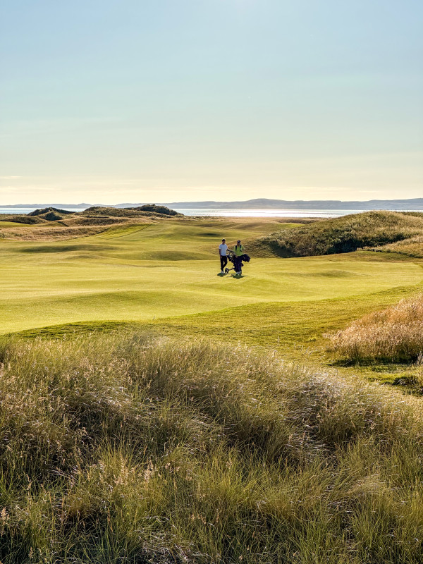 Golf links