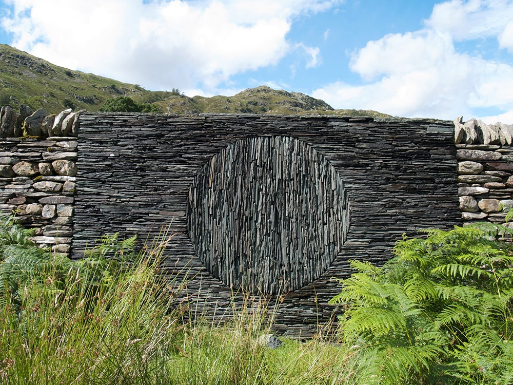 Andy Goldsworthy sculpture