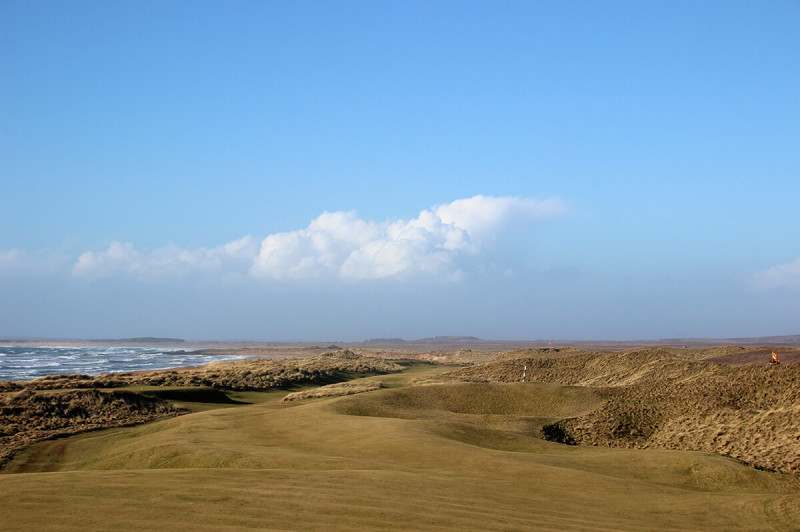 A classic blind approach on the old Machrie