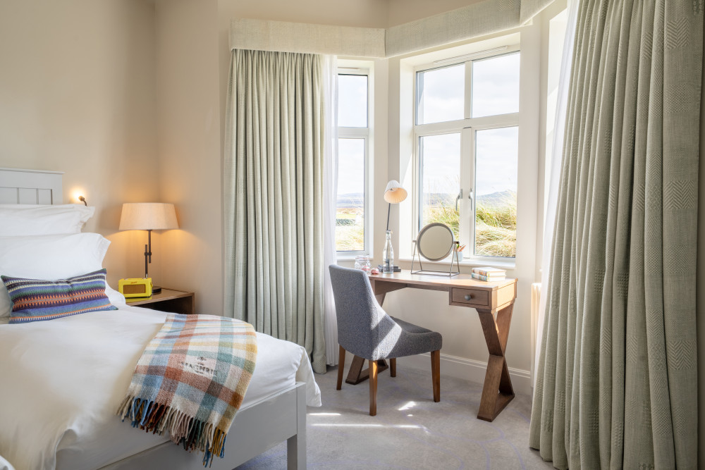 25 March – Four nights 