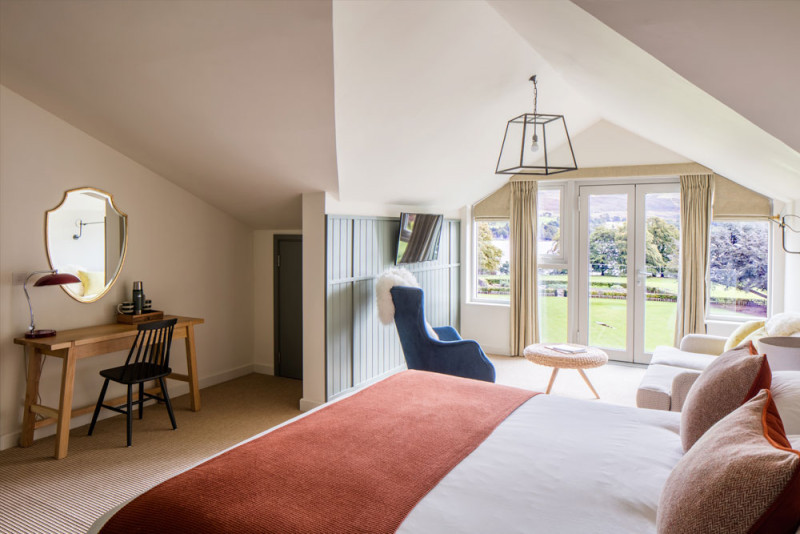 Sunday 6 June – Two nights