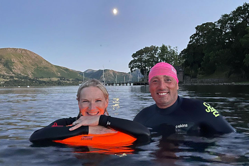 Jo Whiley goes for a full moon swim with Colin Hill